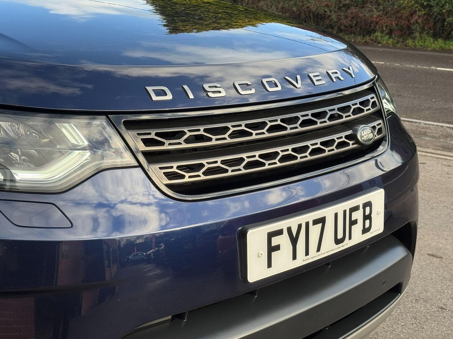 Used Land Rover Discovery 2017 for sale - 76858908: Photo 14