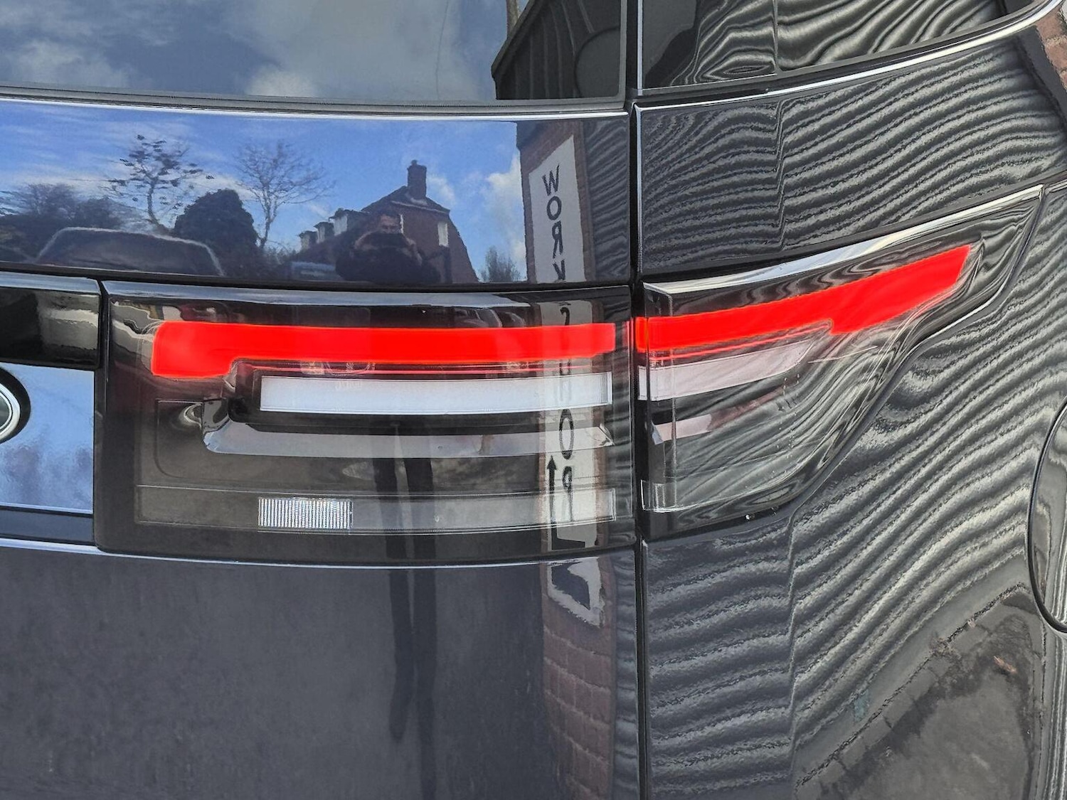 Used Land Rover Discovery 2017 for sale - 76858908: Photo 22