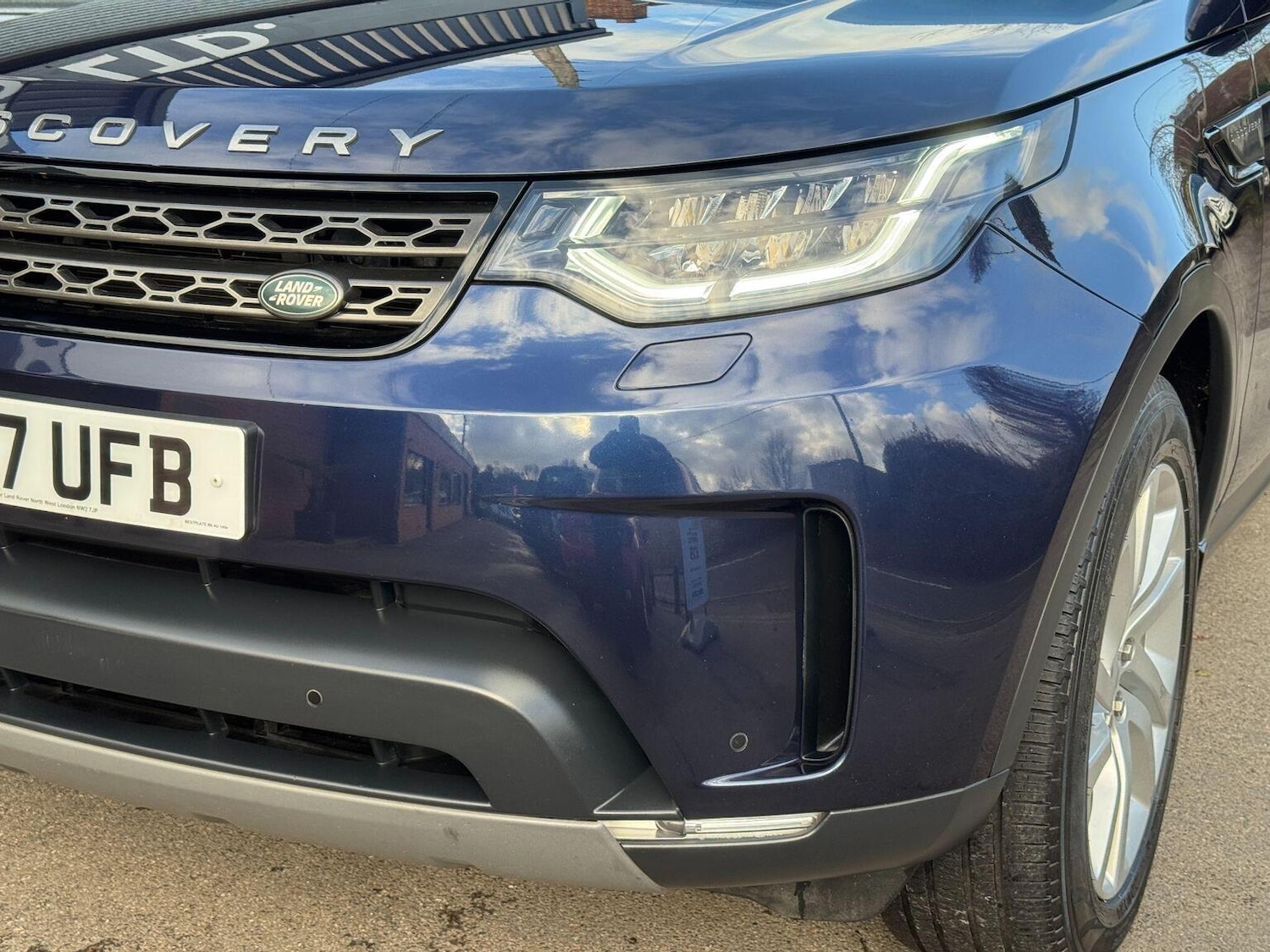 Used Land Rover Discovery 2017 for sale - 76858908: Photo 6