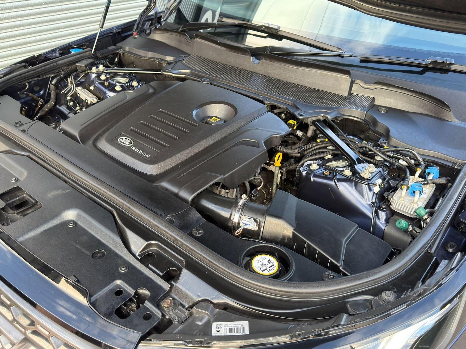 Used Land Rover Discovery 2017 for sale - 76858908: Photo 61