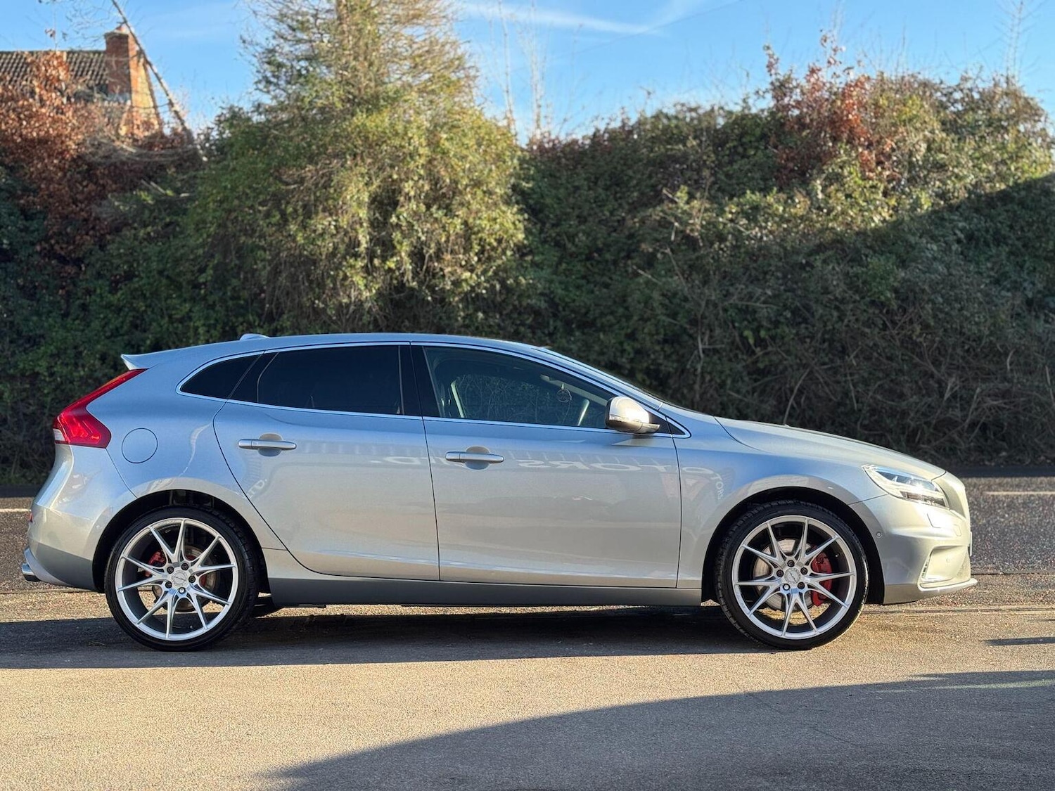 Used Volvo V40 2018 for sale - 77118611: Photo 11