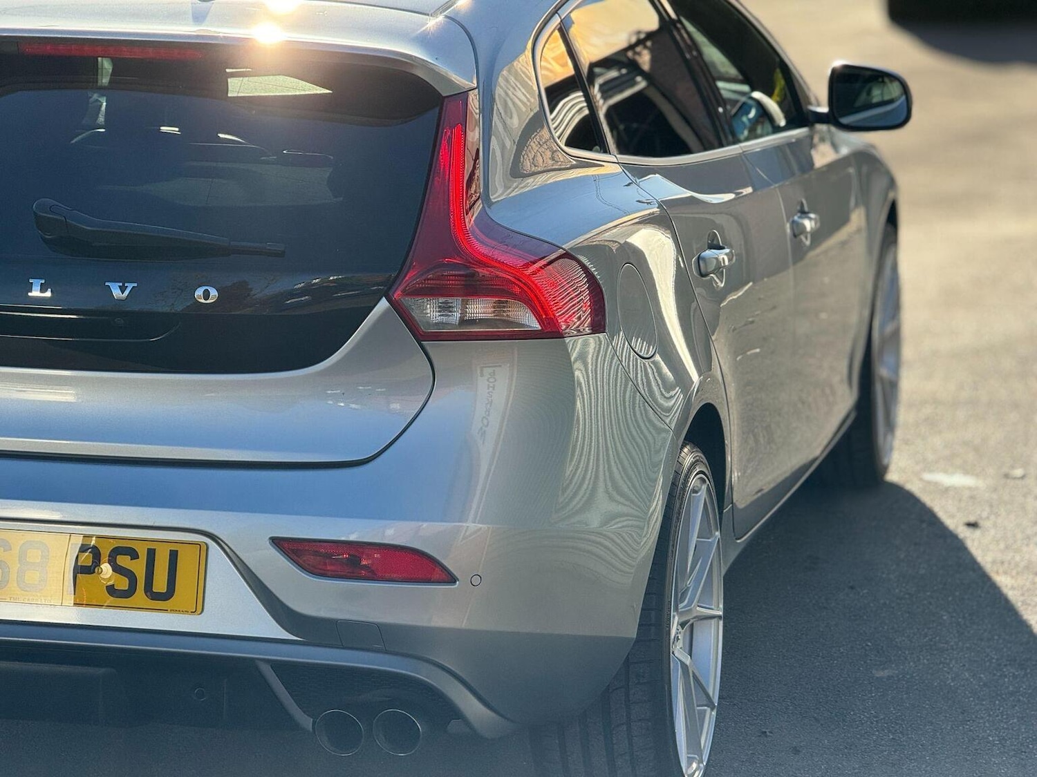 Used Volvo V40 2018 for sale - 77118611: Photo 12