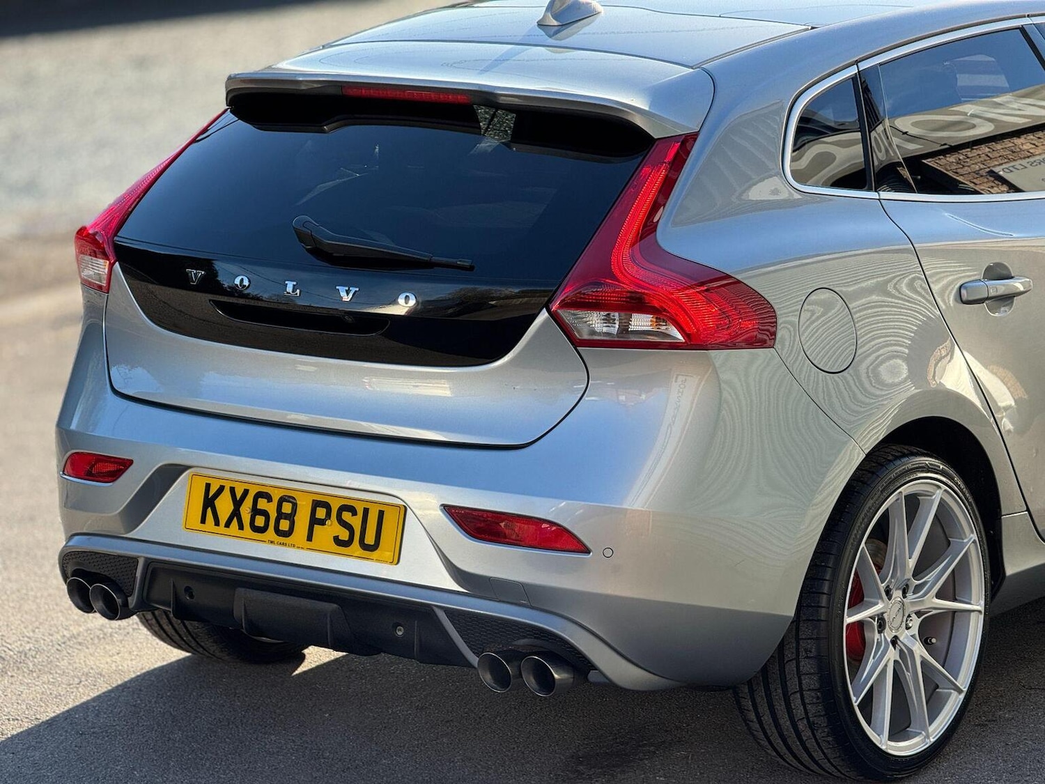 Used Volvo V40 2018 for sale - 77118611: Photo 13