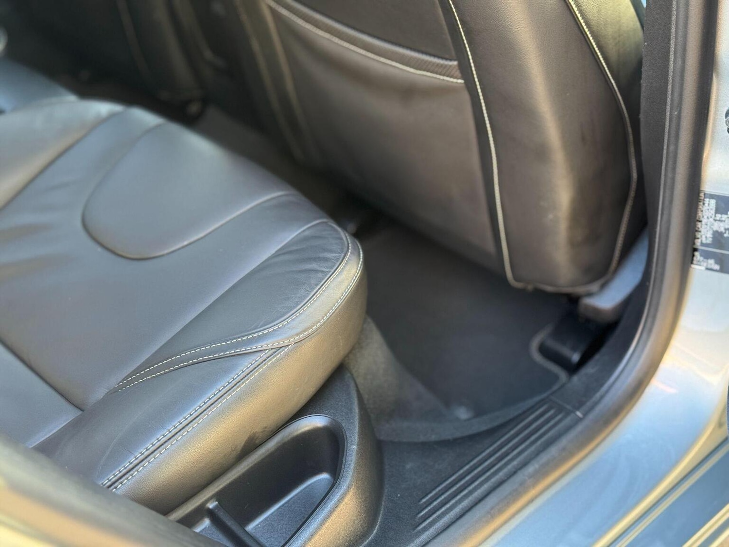 Used Volvo V40 2018 for sale - 77118611: Photo 21