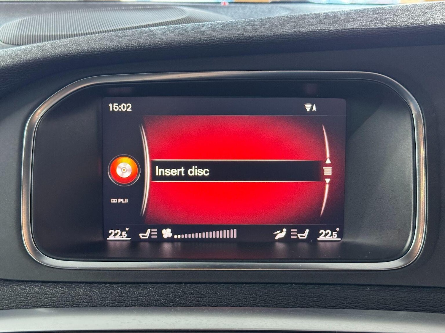 Used Volvo V40 2018 for sale - 77118611: Photo 37