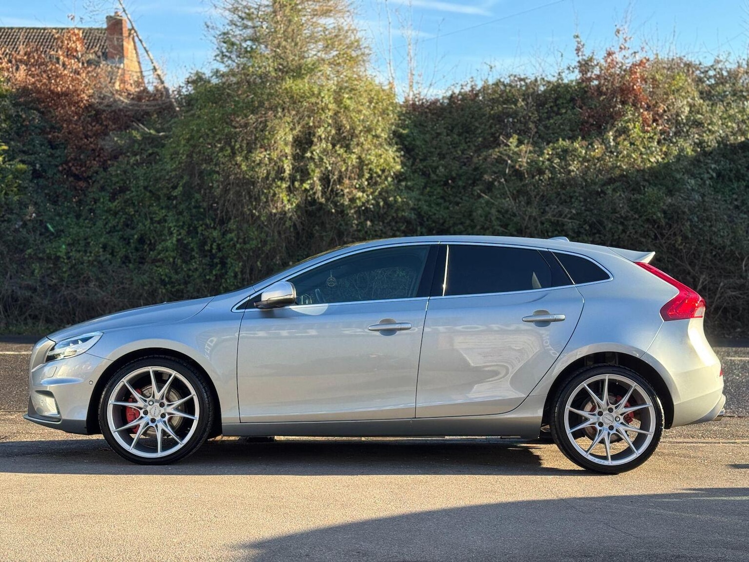 Used Volvo V40 2018 for sale - 77118611: Photo 6