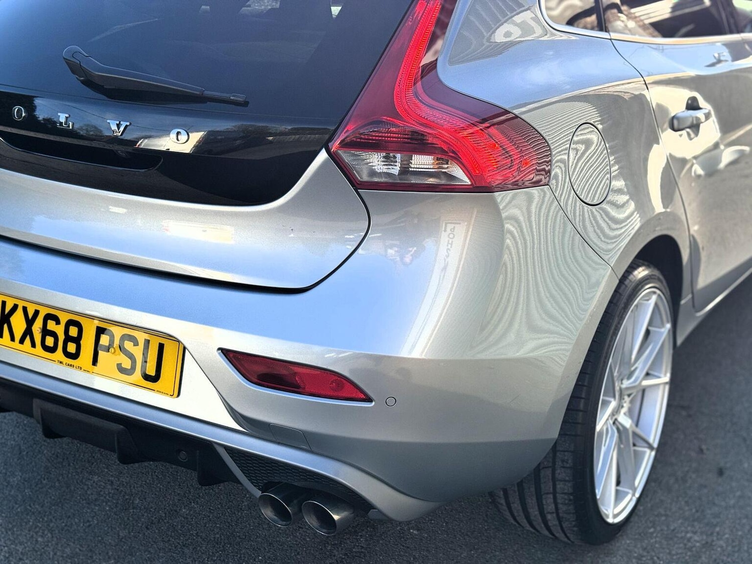 Used Volvo V40 2018 for sale - 77118611: Photo 68