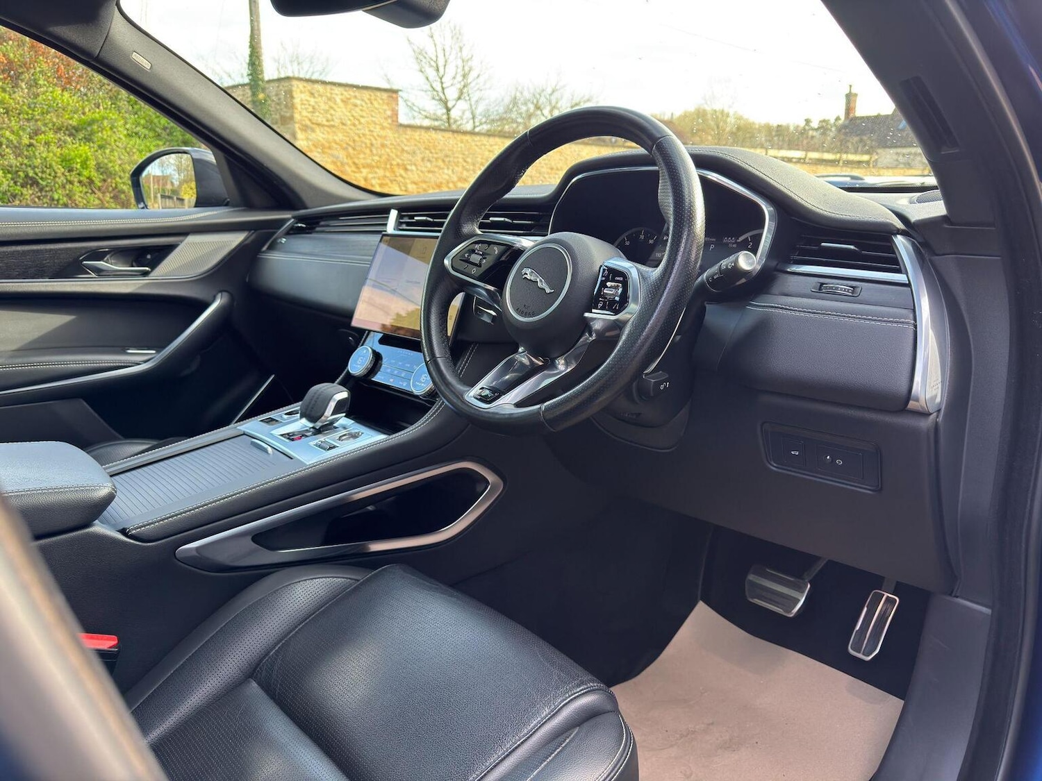 Used Jaguar F-Pace 2022 for sale - 78011265: Photo 11