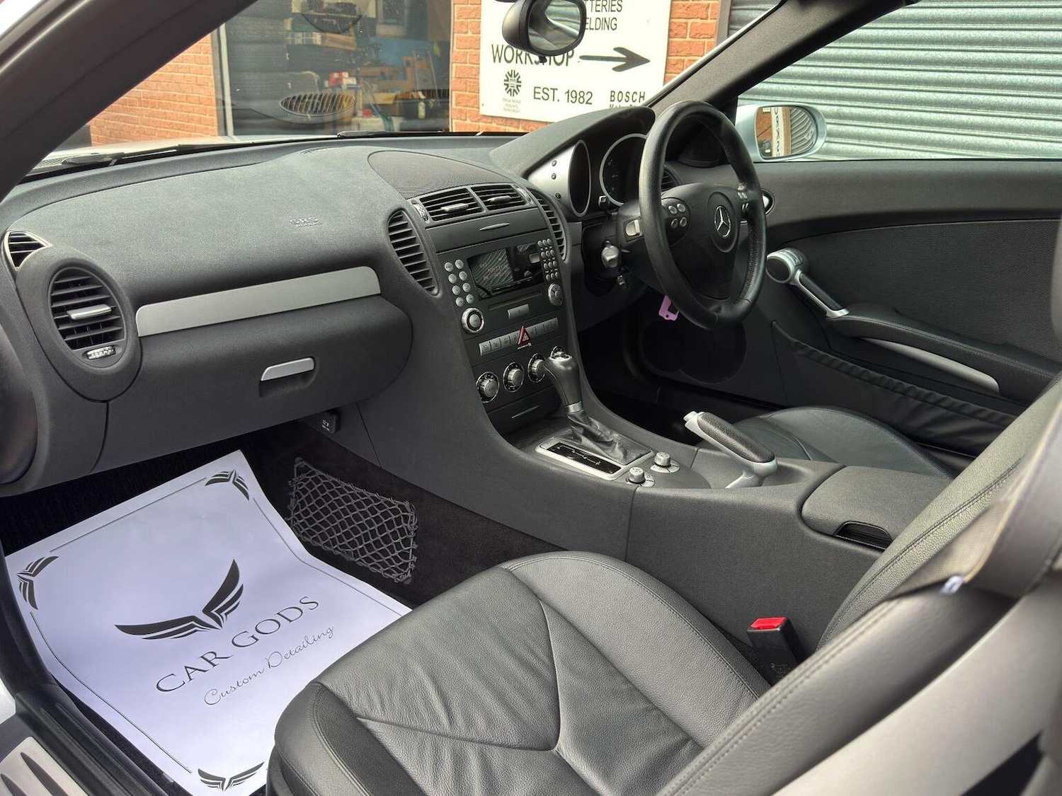 Used Mercedes-Benz SLK 2006 for sale - 76769511: Photo 15