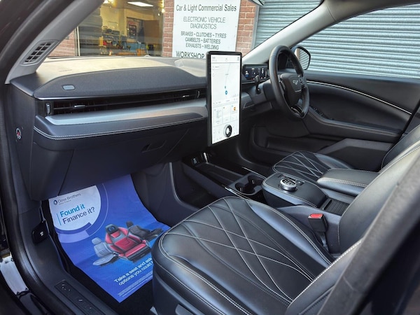 Used Ford Mustang 2021 for sale - 76198259: Photo 46