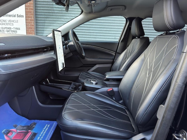 Used Ford Mustang 2021 for sale - 76198259: Photo 47