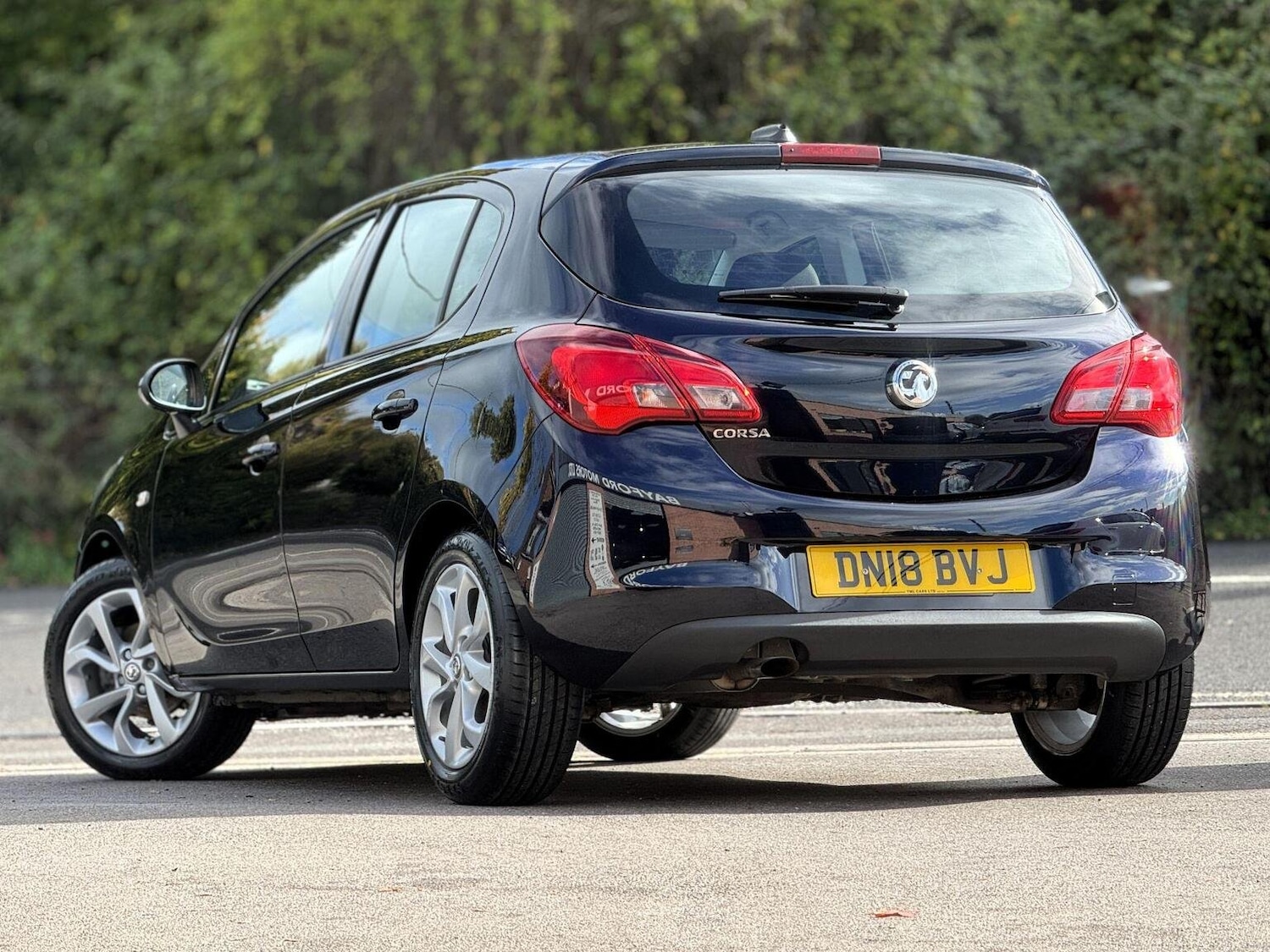 Used Vauxhall Corsa 2018 for sale - 76340319: Photo 3