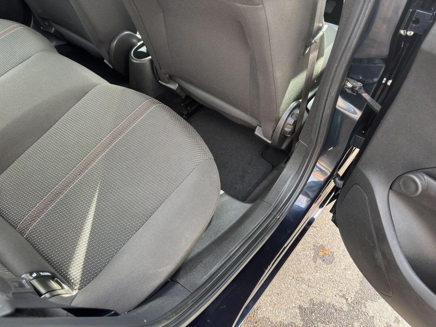 Used Vauxhall Corsa 2018 for sale - 76340319: Photo 44