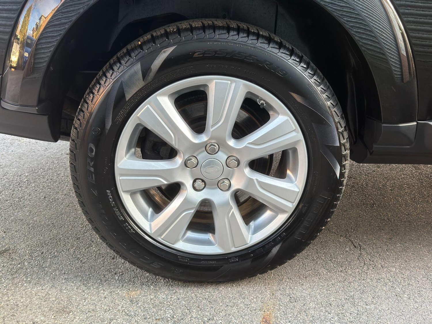 Used Land Rover Discovery 4 2015 for sale - 76631545: Photo 30