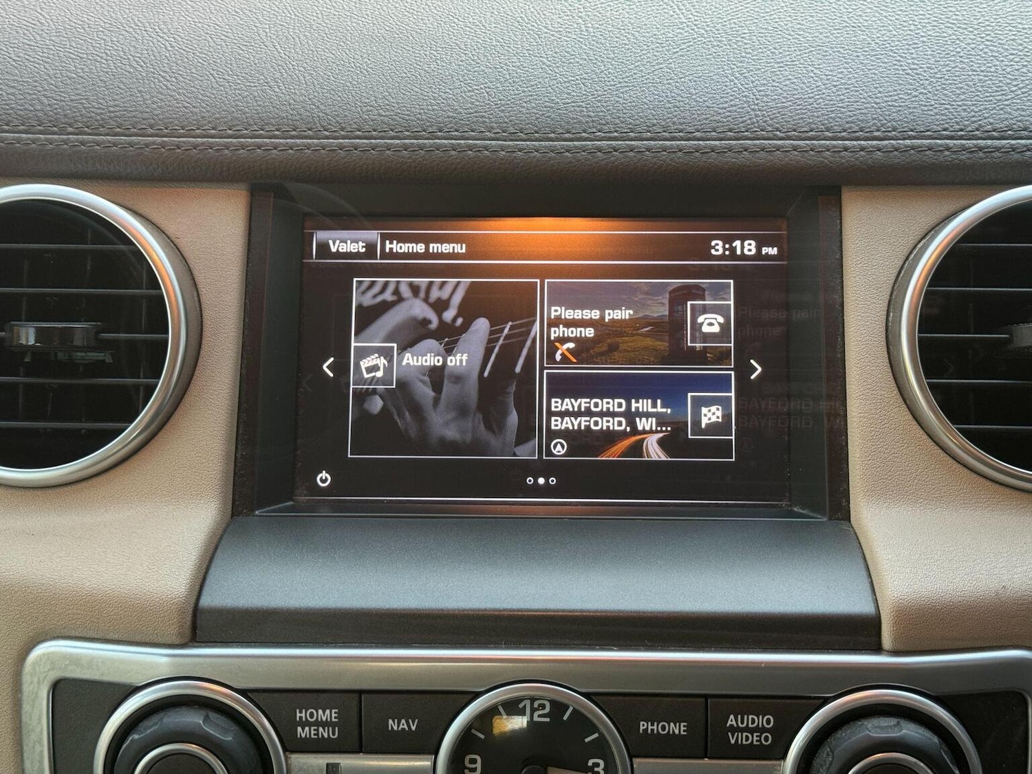 Used Land Rover Discovery 4 2015 for sale - 76631545: Photo 32