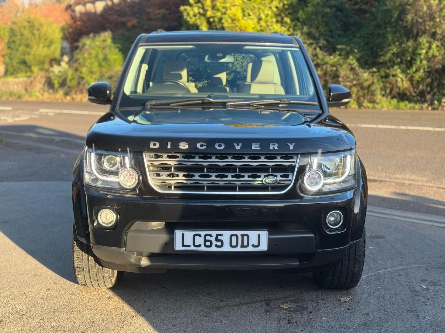 Used Land Rover Discovery 4 2015 for sale - 76631545: Photo 4