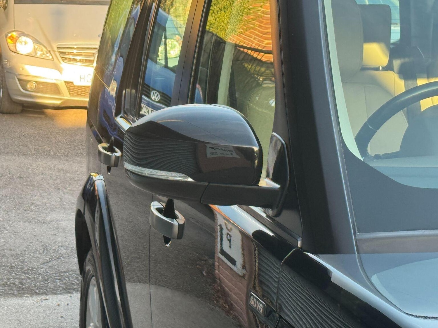 Used Land Rover Discovery 4 2015 for sale - 76631545: Photo 44