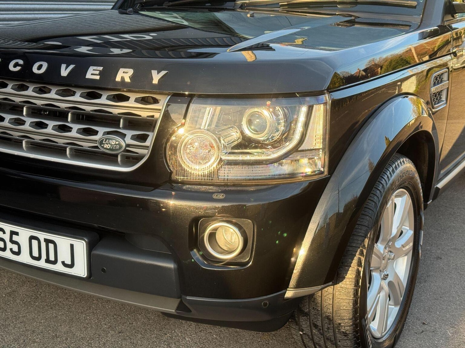 Used Land Rover Discovery 4 2015 for sale - 76631545: Photo 53