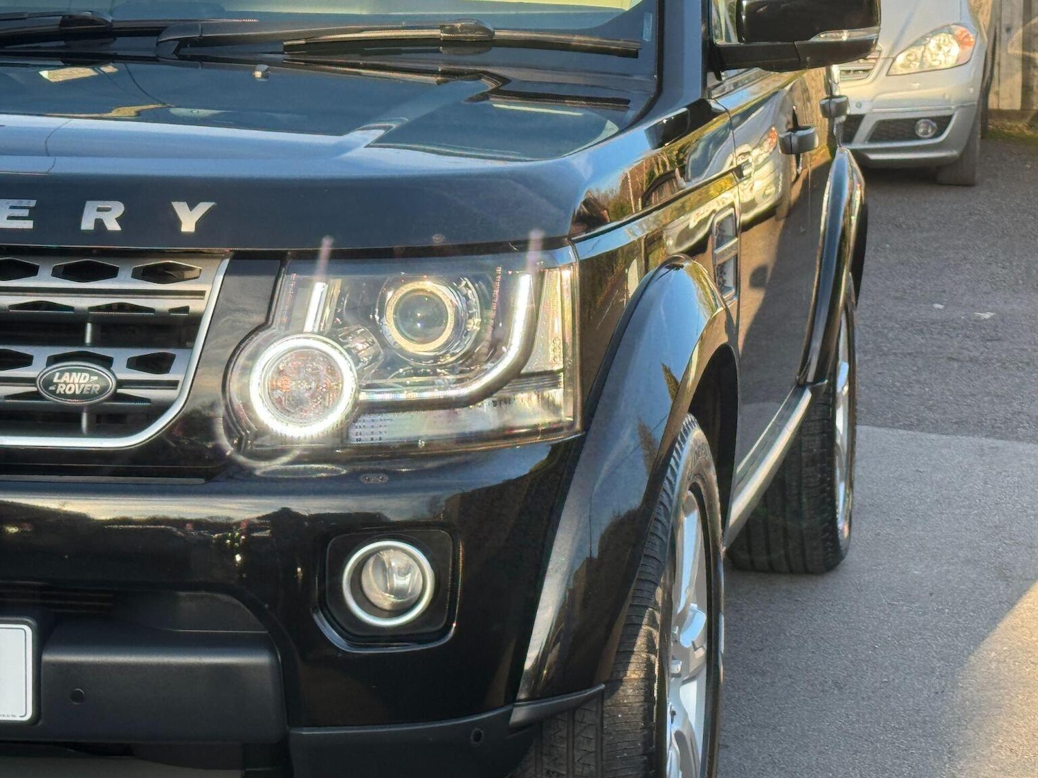 Used Land Rover Discovery 4 2015 for sale - 76631545: Photo 55