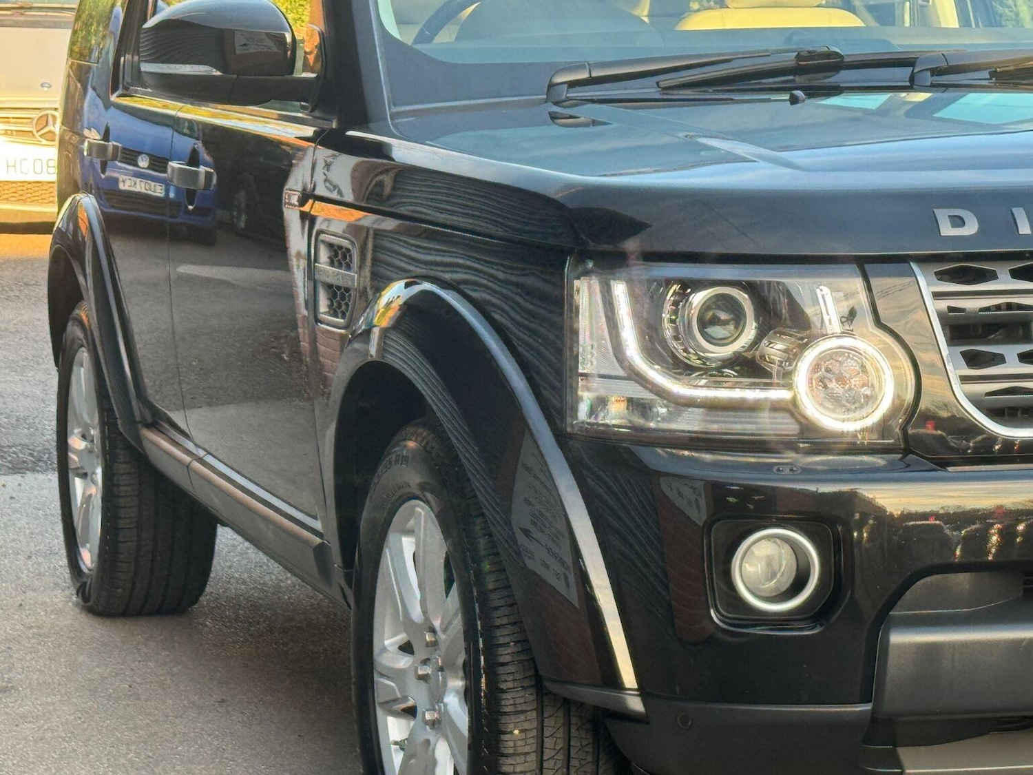 Used Land Rover Discovery 4 2015 for sale - 76631545: Photo 59