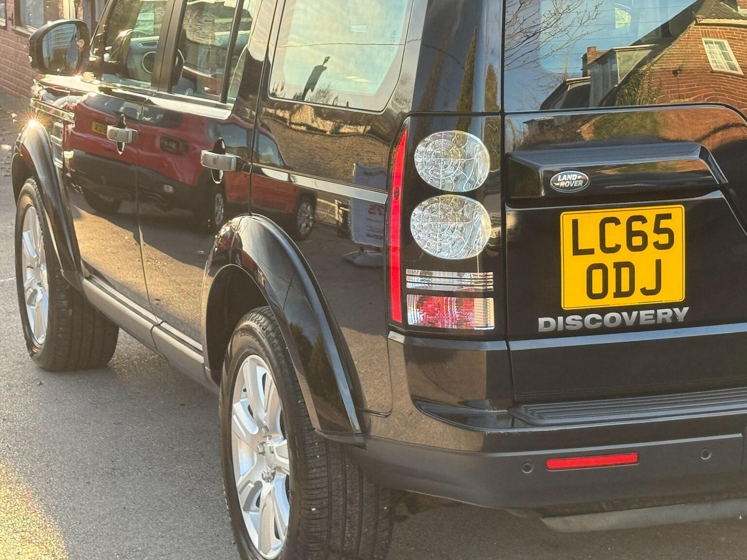 Used Land Rover Discovery 4 2015 for sale - 76631545: Photo 60