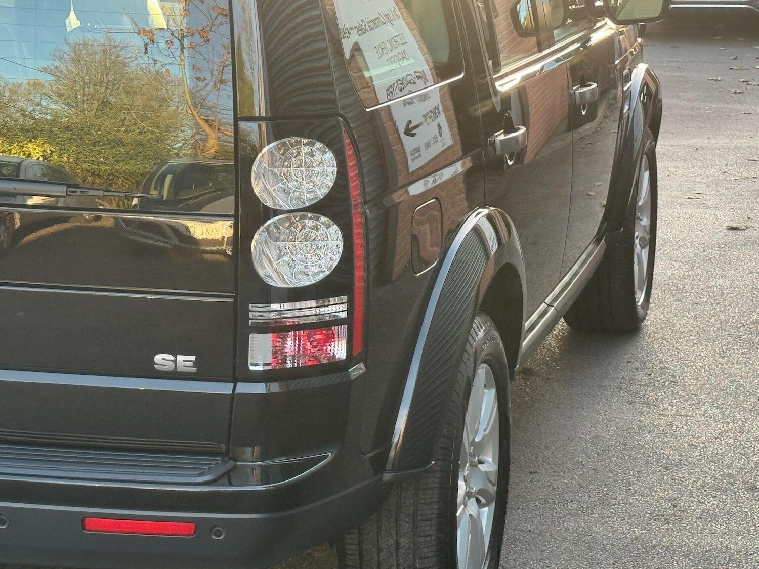 Used Land Rover Discovery 4 2015 for sale - 76631545: Photo 9