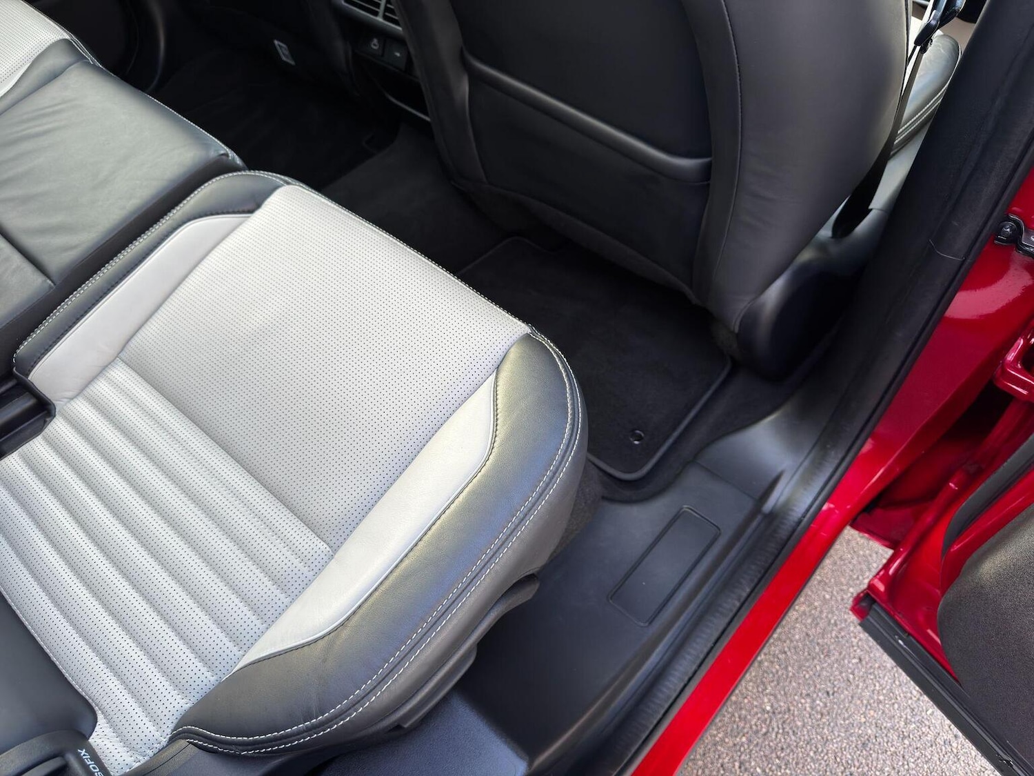 Used Land Rover Discovery Sport 2021 for sale - 77622501: Photo 16