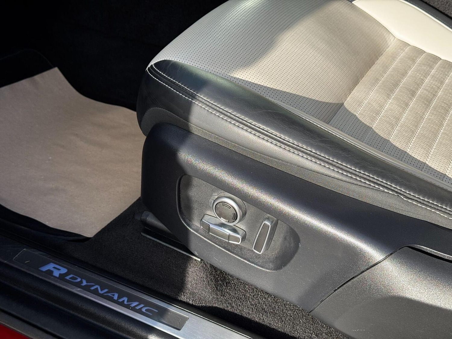 Used Land Rover Discovery Sport 2021 for sale - 77622501: Photo 21