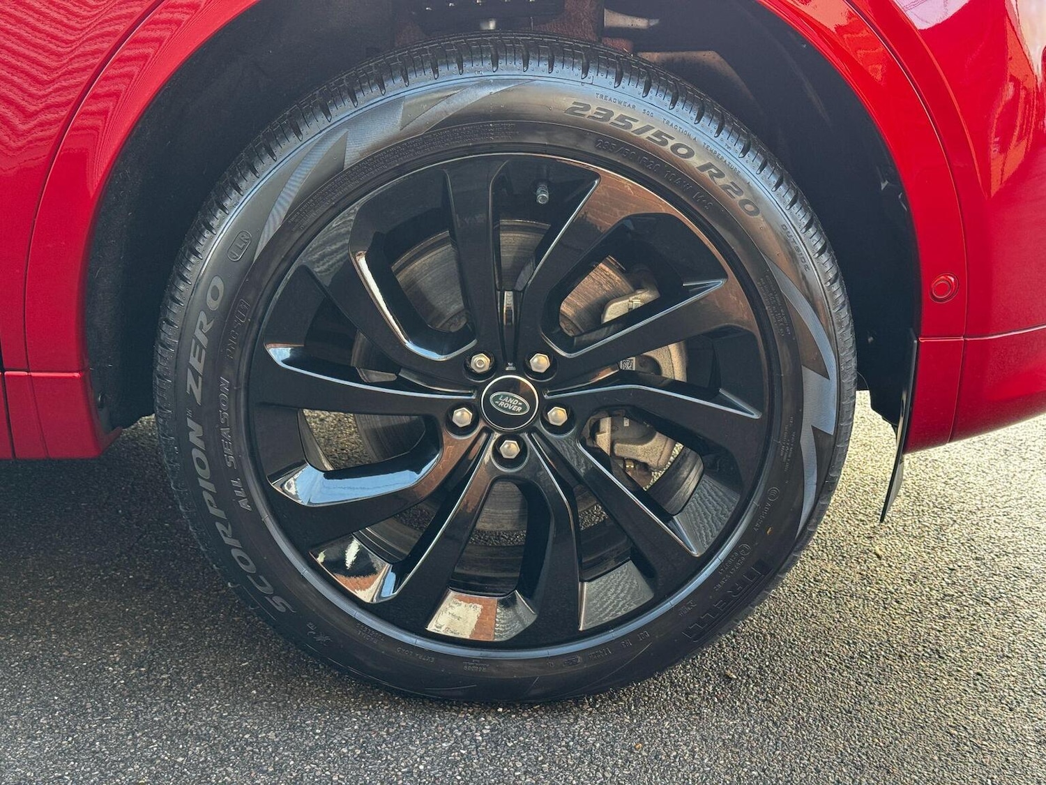 Used Land Rover Discovery Sport 2021 for sale - 77622501: Photo 32