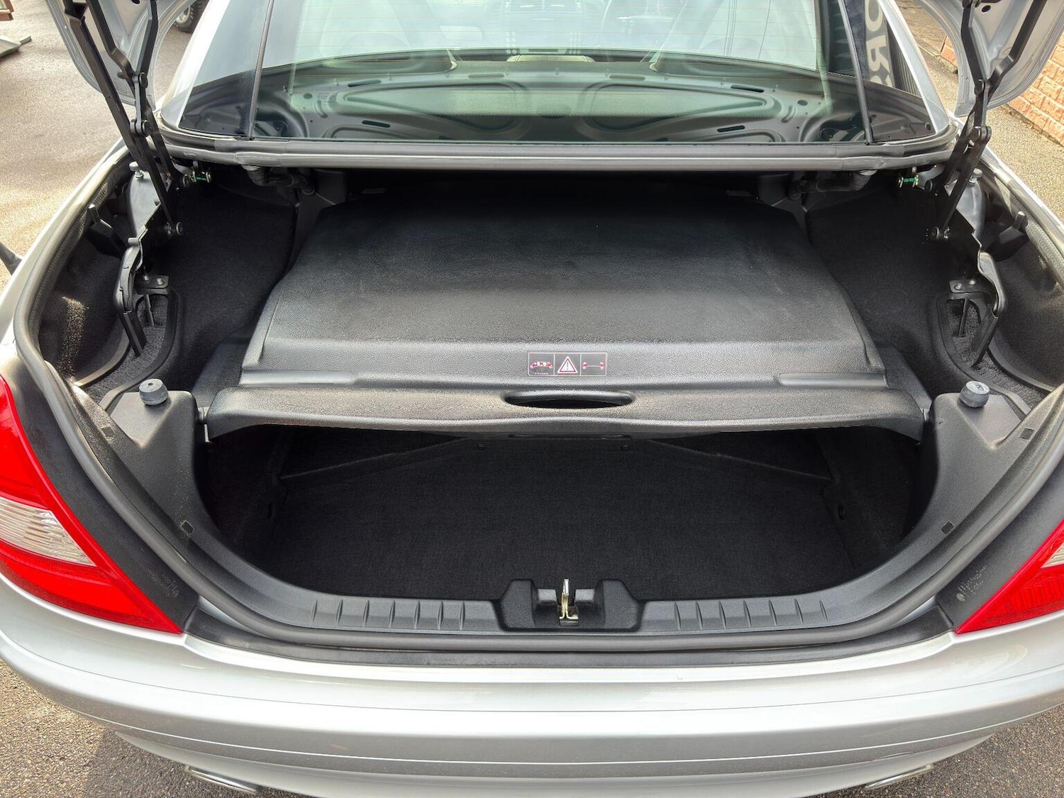 Used Mercedes-Benz SLK 2006 for sale - 76565163: Photo 46