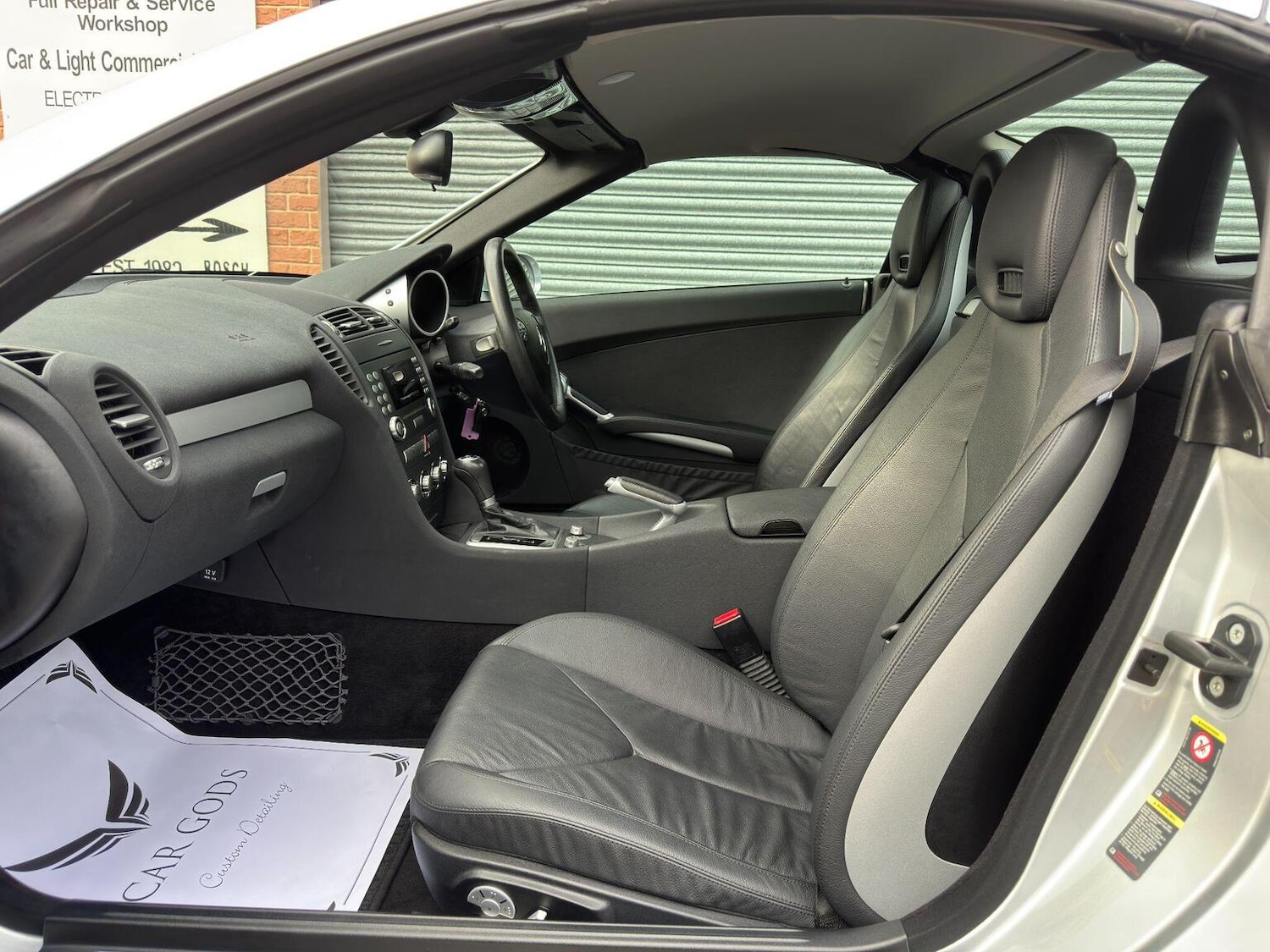 Used Mercedes-Benz SLK 2006 for sale - 76565163: Photo 49