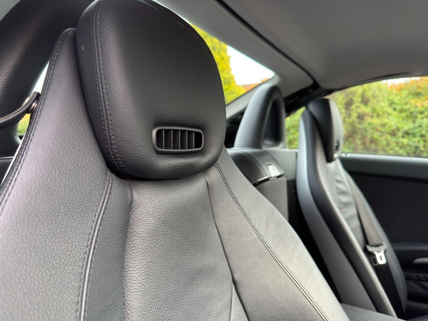 Used Mercedes-Benz SLK 2006 for sale - 76565163: Photo 60