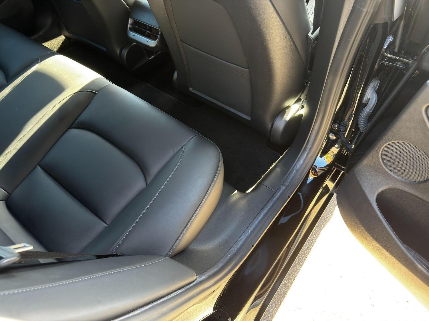 Used Tesla Model 3 2021 for sale - 76107344: Photo 50