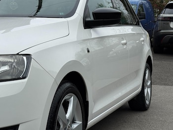 Used Skoda Rapid Spaceback 2015 for sale - 78060491: Photo