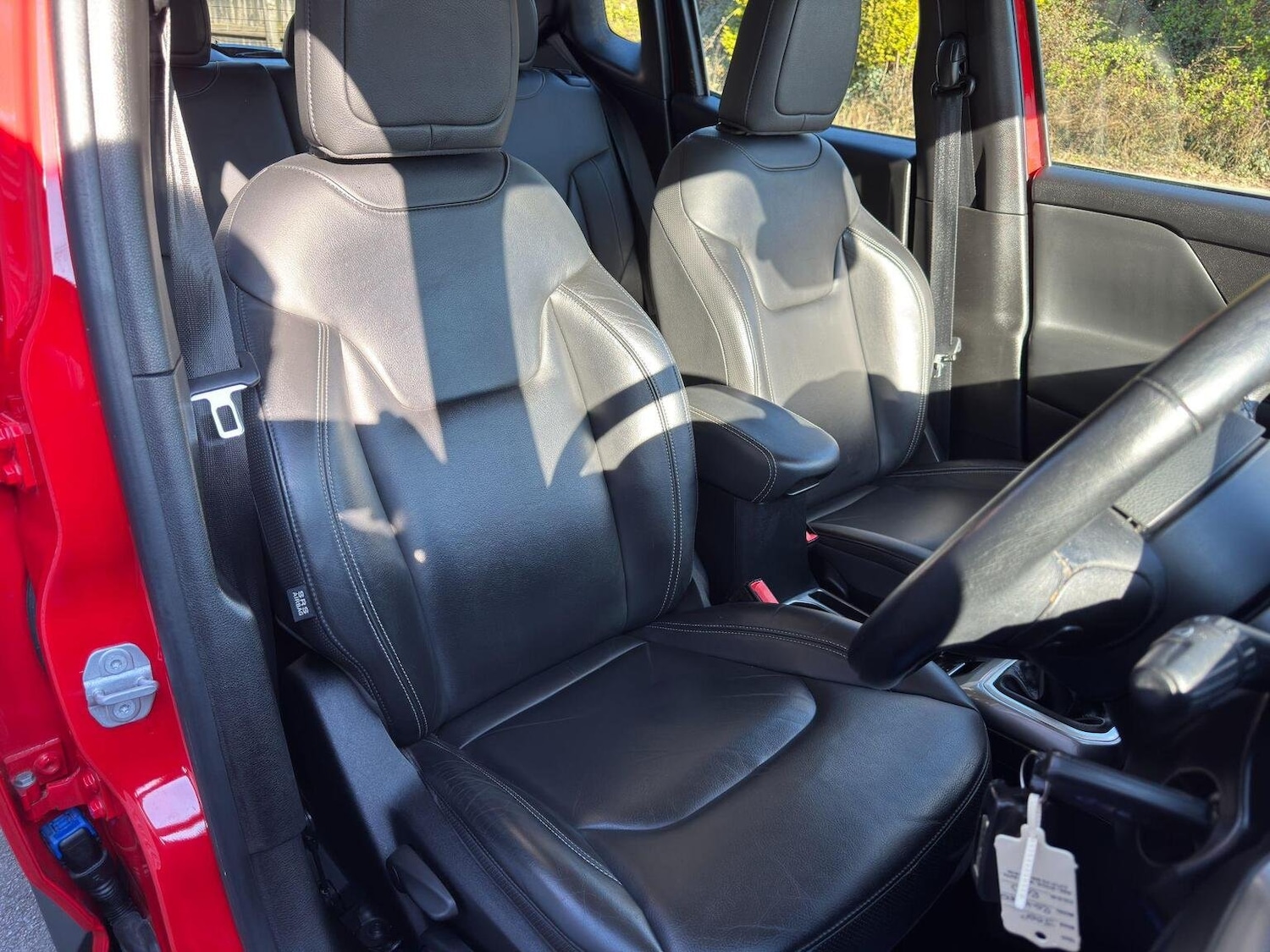 Used Jeep Renegade 2020 for sale - 76397038: Photo 21