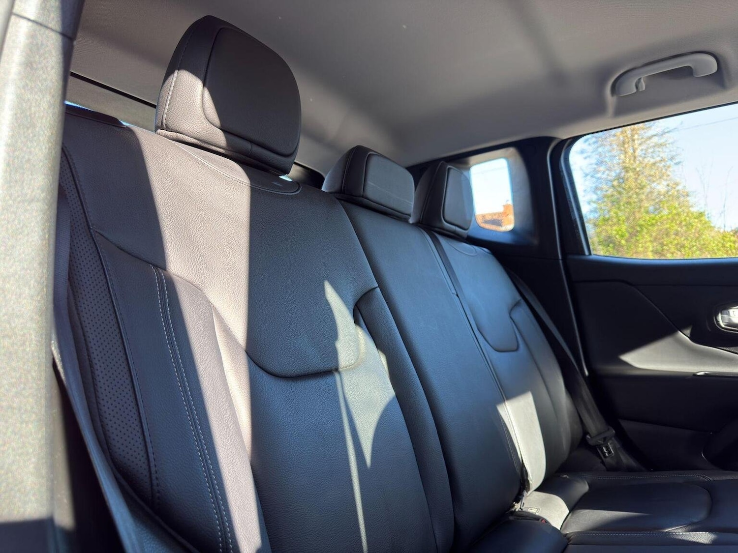 Used Jeep Renegade 2020 for sale - 76397038: Photo 24