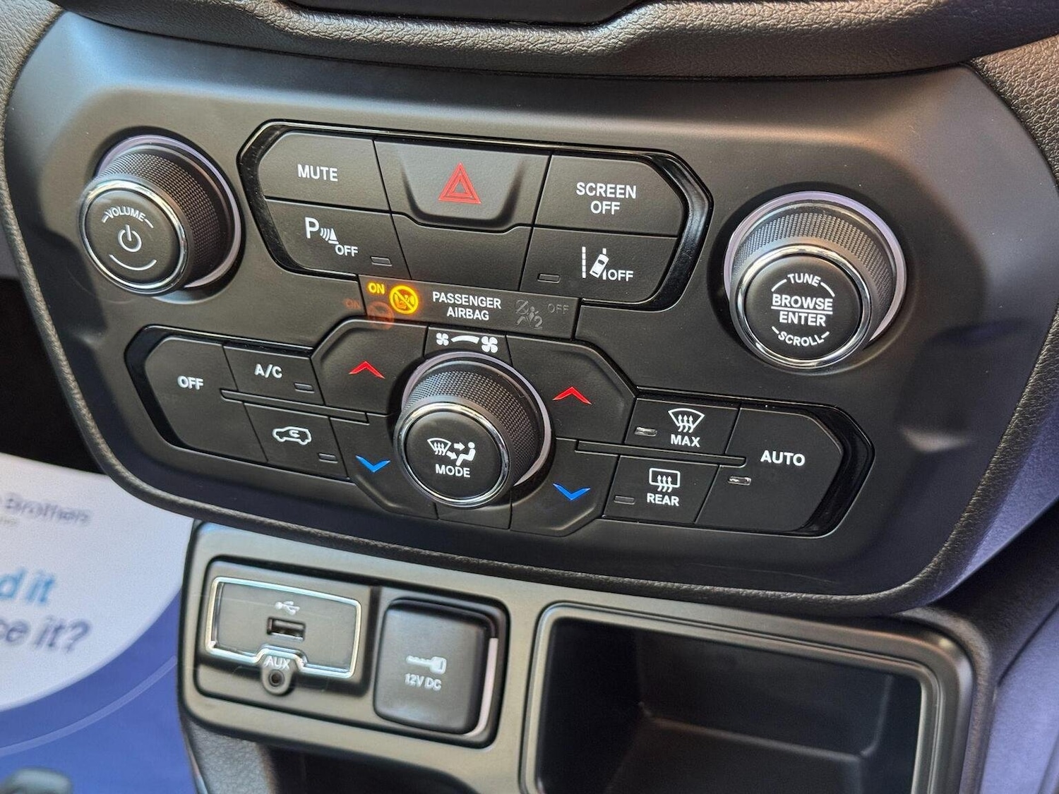 Used Jeep Renegade 2020 for sale - 76397038: Photo 26