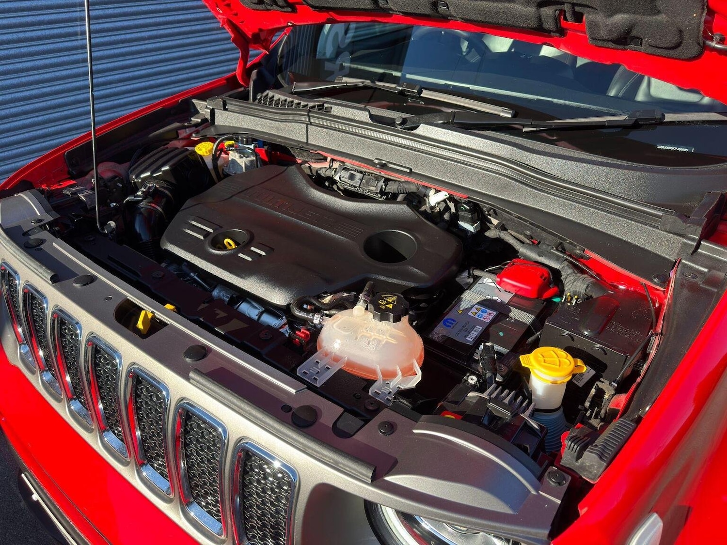 Used Jeep Renegade 2020 for sale - 76397038: Photo 28