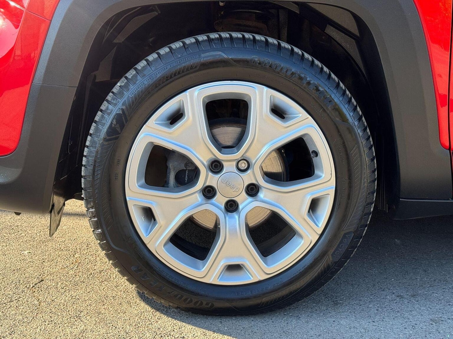 Used Jeep Renegade 2020 for sale - 76397038: Photo 30