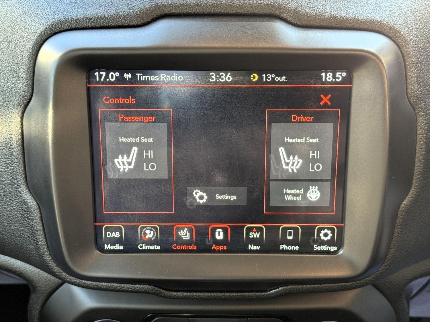 Used Jeep Renegade 2020 for sale - 76397038: Photo 37