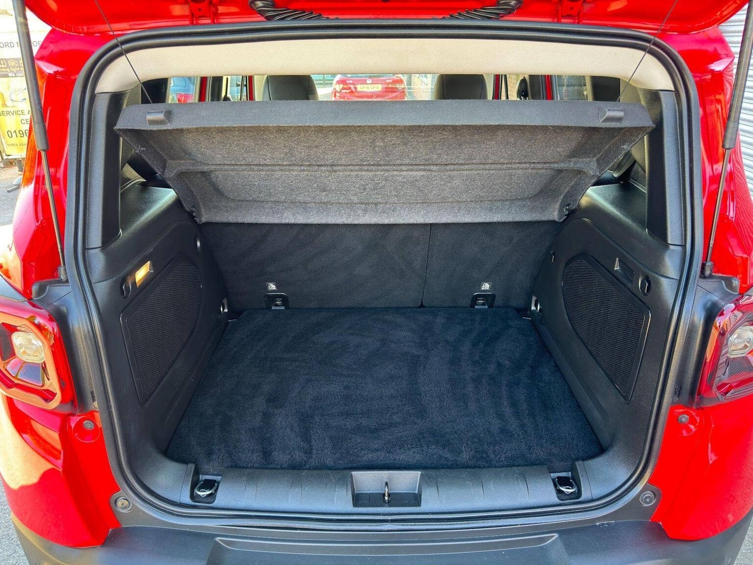 Used Jeep Renegade 2020 for sale - 76397038: Photo 45