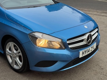 Used Mercedes-Benz A-Class 2014 for sale - 76706138: Photo