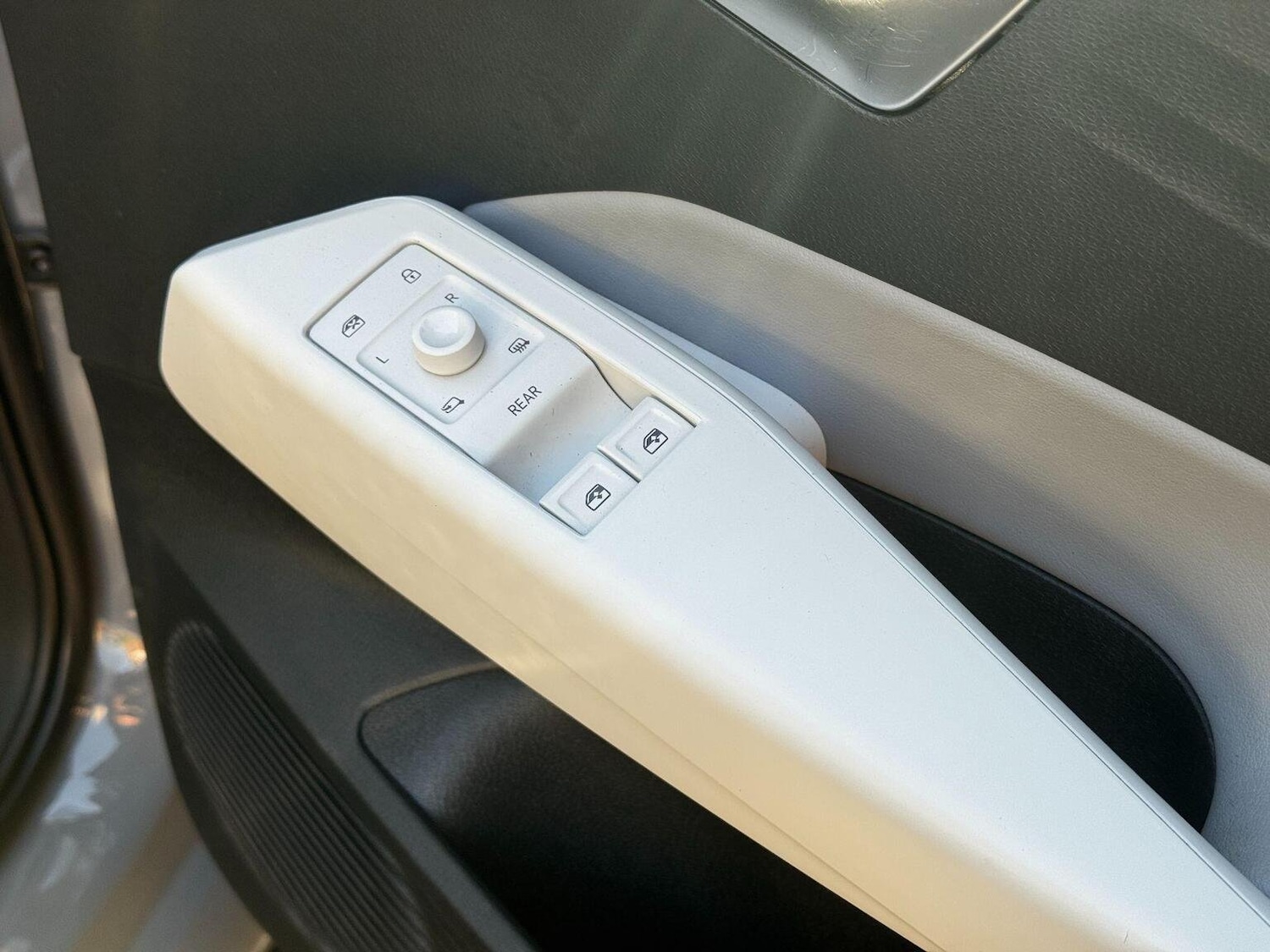 Used Volkswagen ID.3 2020 for sale - 76376883: Photo 23