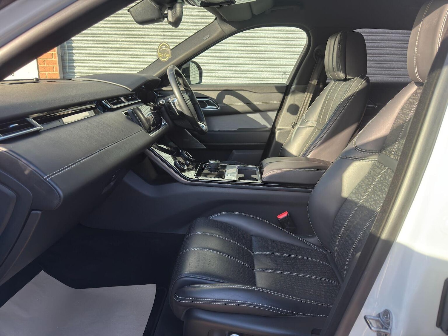 Used Land Rover Range Rover Velar 2018 for sale - 76968569: Photo 50