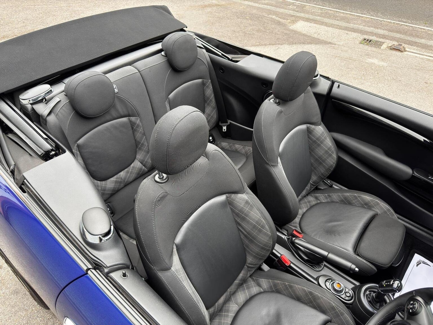 Used MINI Convertible 2018 for sale - 76793824: Photo 59