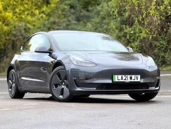 Tesla - Model 3