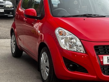 Used Suzuki Splash 2014 for sale - 75999931: Photo