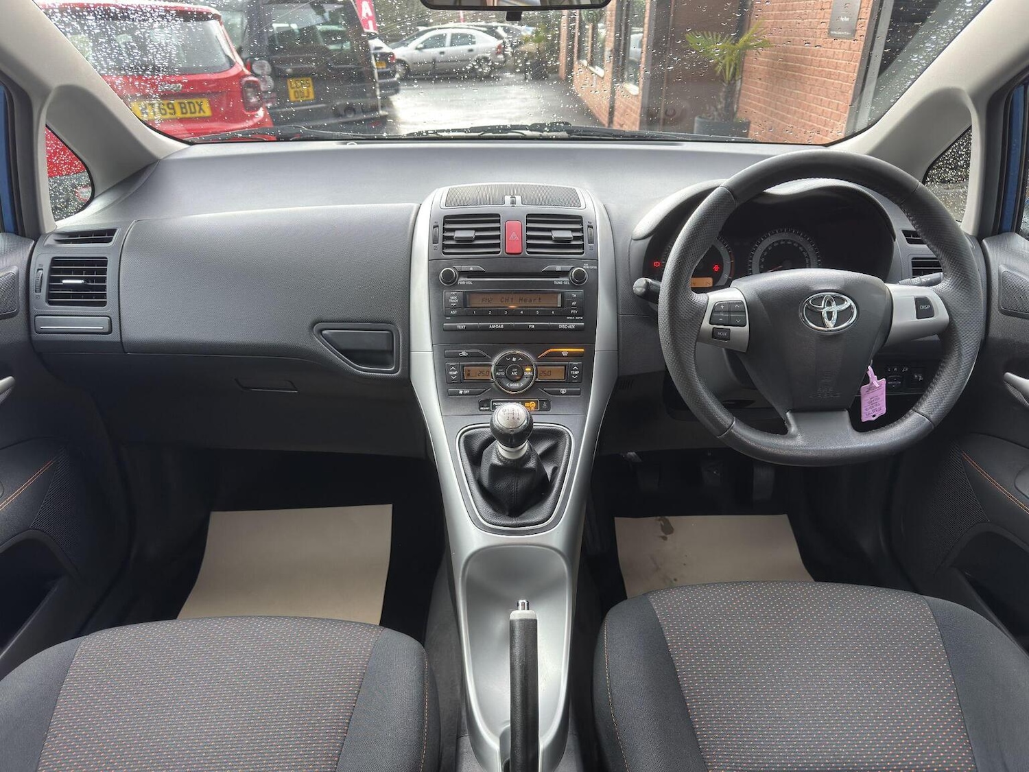 Used Toyota Auris 2010 for sale - 76741250: Photo 15
