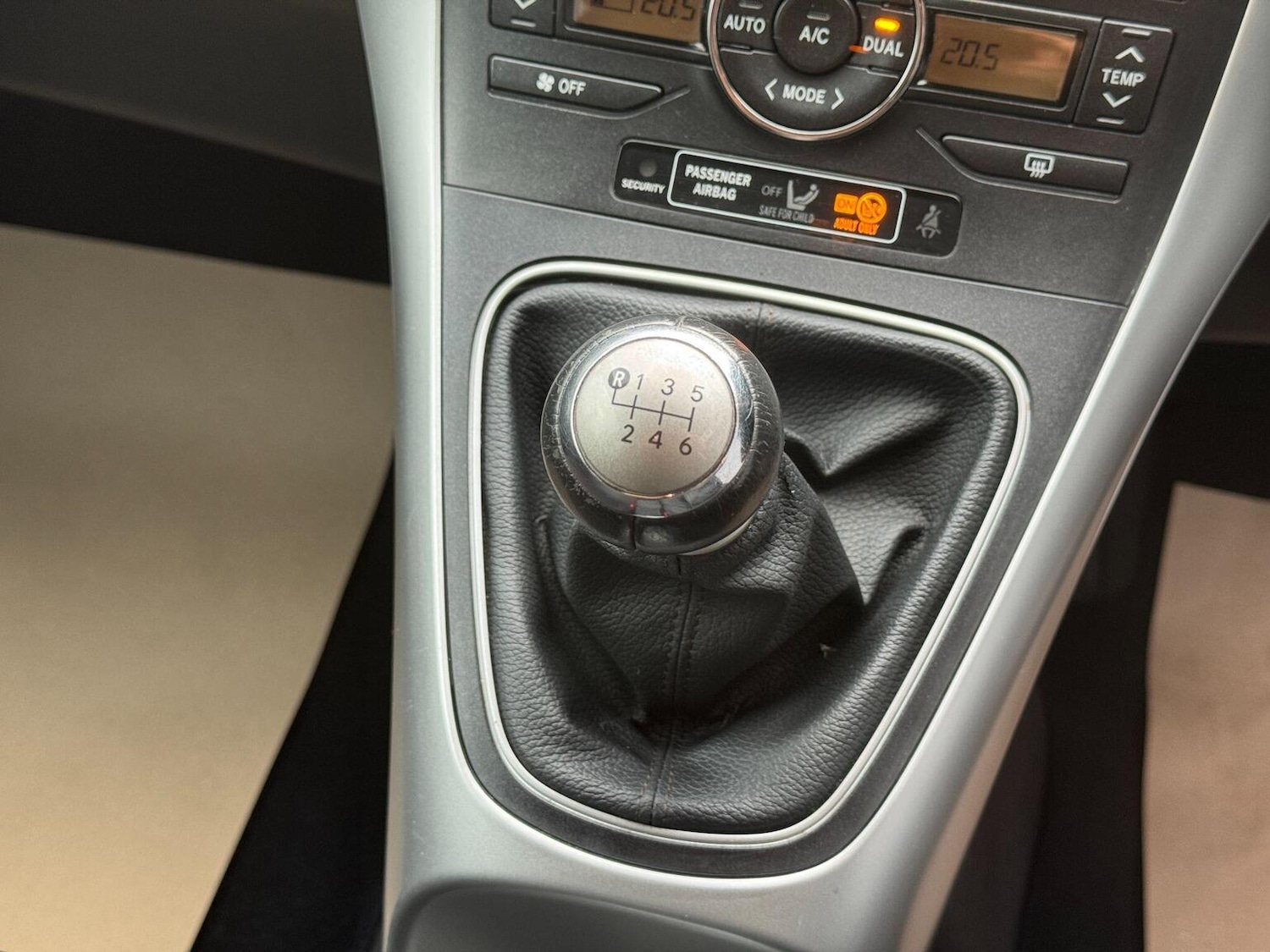 Used Toyota Auris 2010 for sale - 76741250: Photo 17