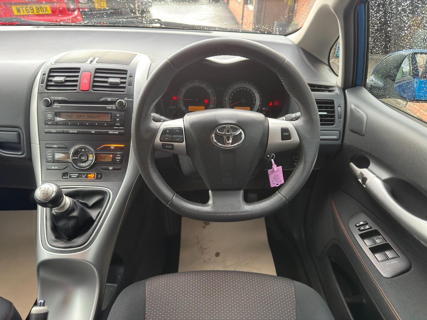 Used Toyota Auris 2010 for sale - 76741250: Photo 43